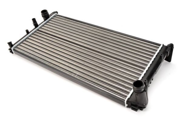 Kühler Wasserkühler Motorkühler