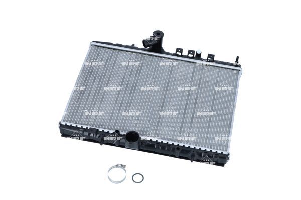 Kühler Wasserkühler Motorkühler