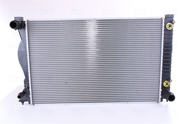 Kühler Wasserkühler Motorkühler