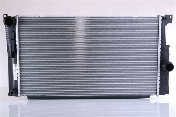 Kühler Wasserkühler Motorkühler