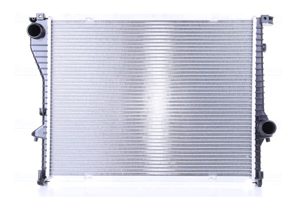 Kühler Wasserkühler Motorkühler