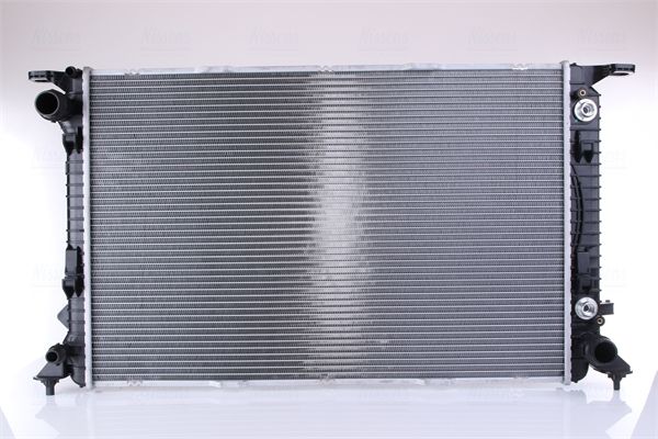 Kühler Wasserkühler Motorkühler